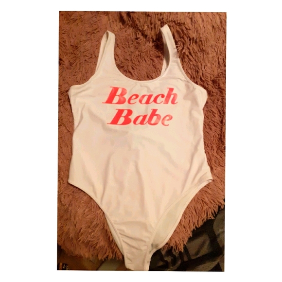 💋NWT One Piece Bathing Suit Size XL - Picture 1 of 4